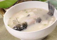 鱼汤怎么熬,营养美味一步到位